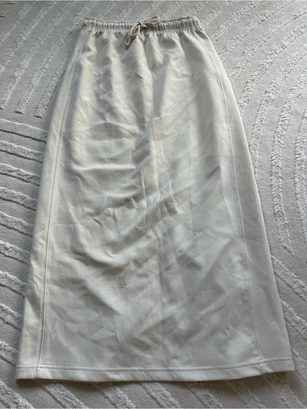 Zara | Clean Interlock Plush Midi Skirt - Picture 2 of 8